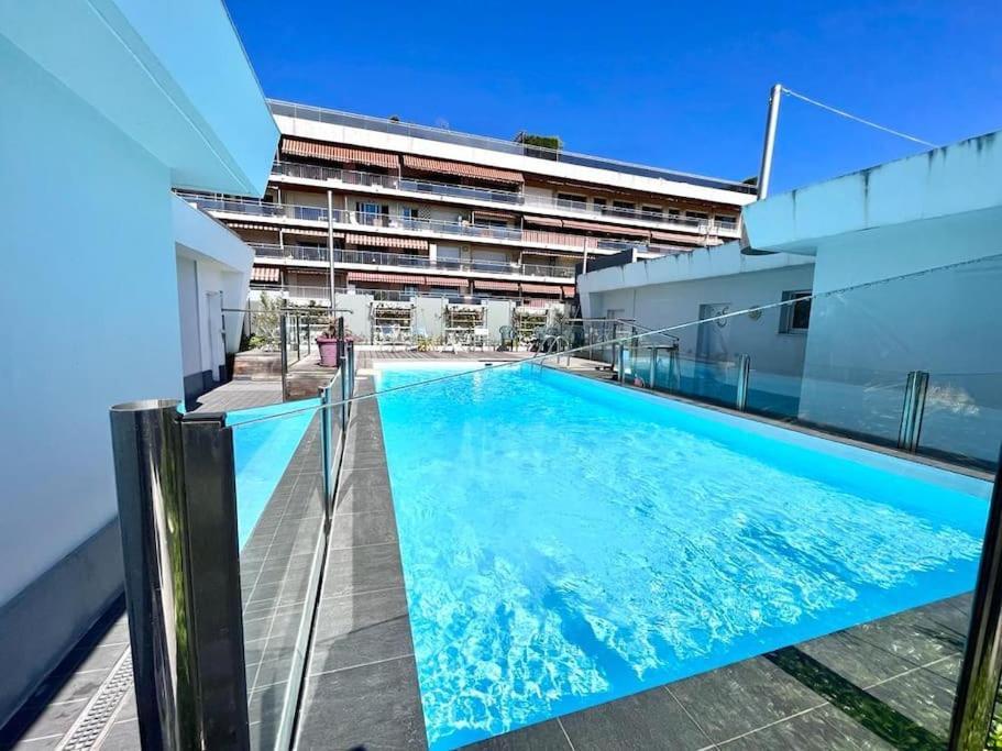 Parking + Piscine, Tout Confort, Proche Aeroport & Mer Saint-Laurent-du-Var Luaran gambar